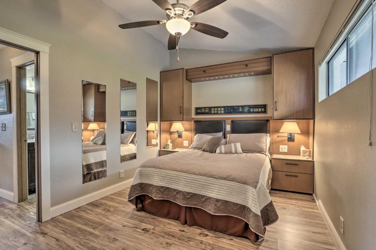 Osage Beach Condo With Lake Of The Ozarks Views エクステリア 写真