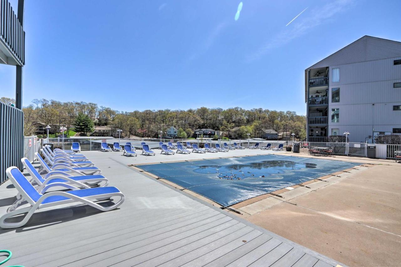 Osage Beach Condo With Lake Of The Ozarks Views エクステリア 写真