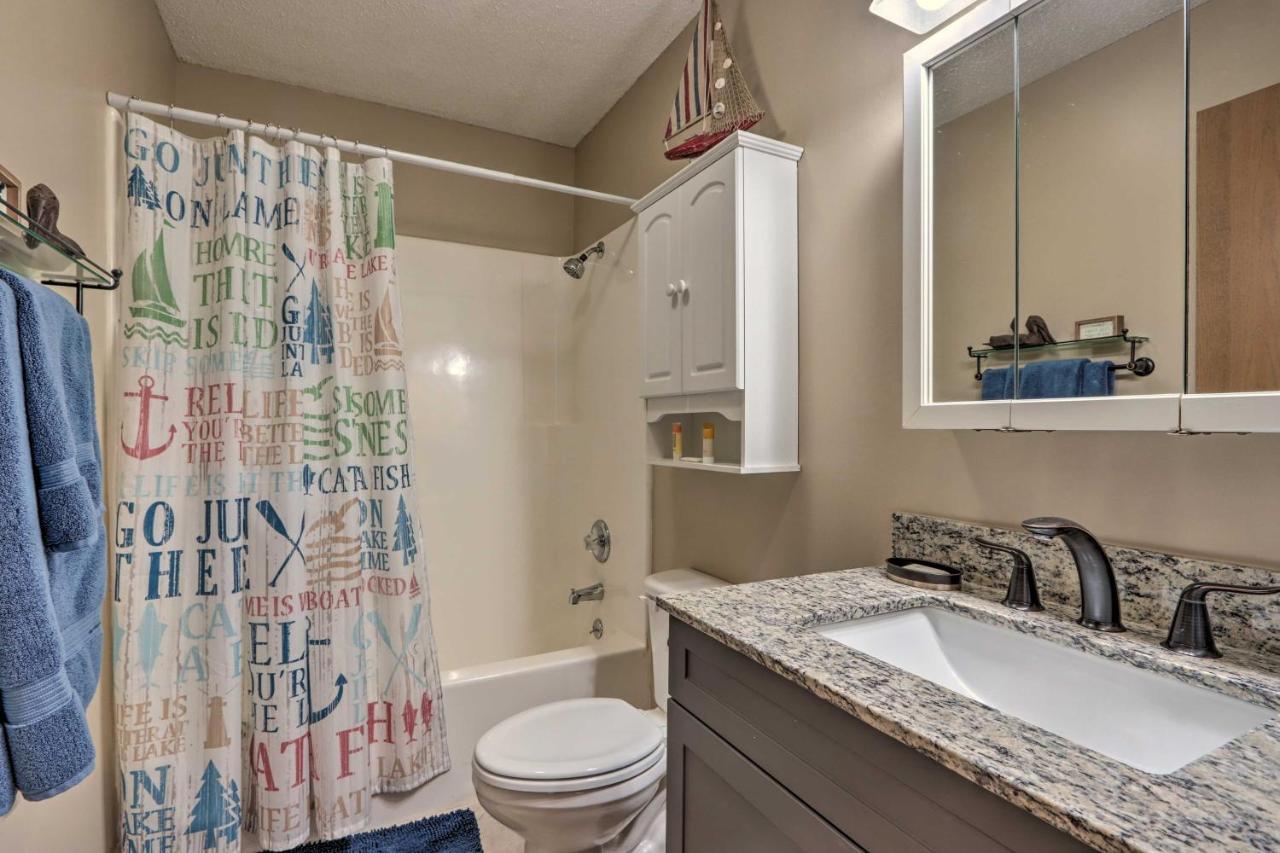 Osage Beach Condo With Lake Of The Ozarks Views エクステリア 写真