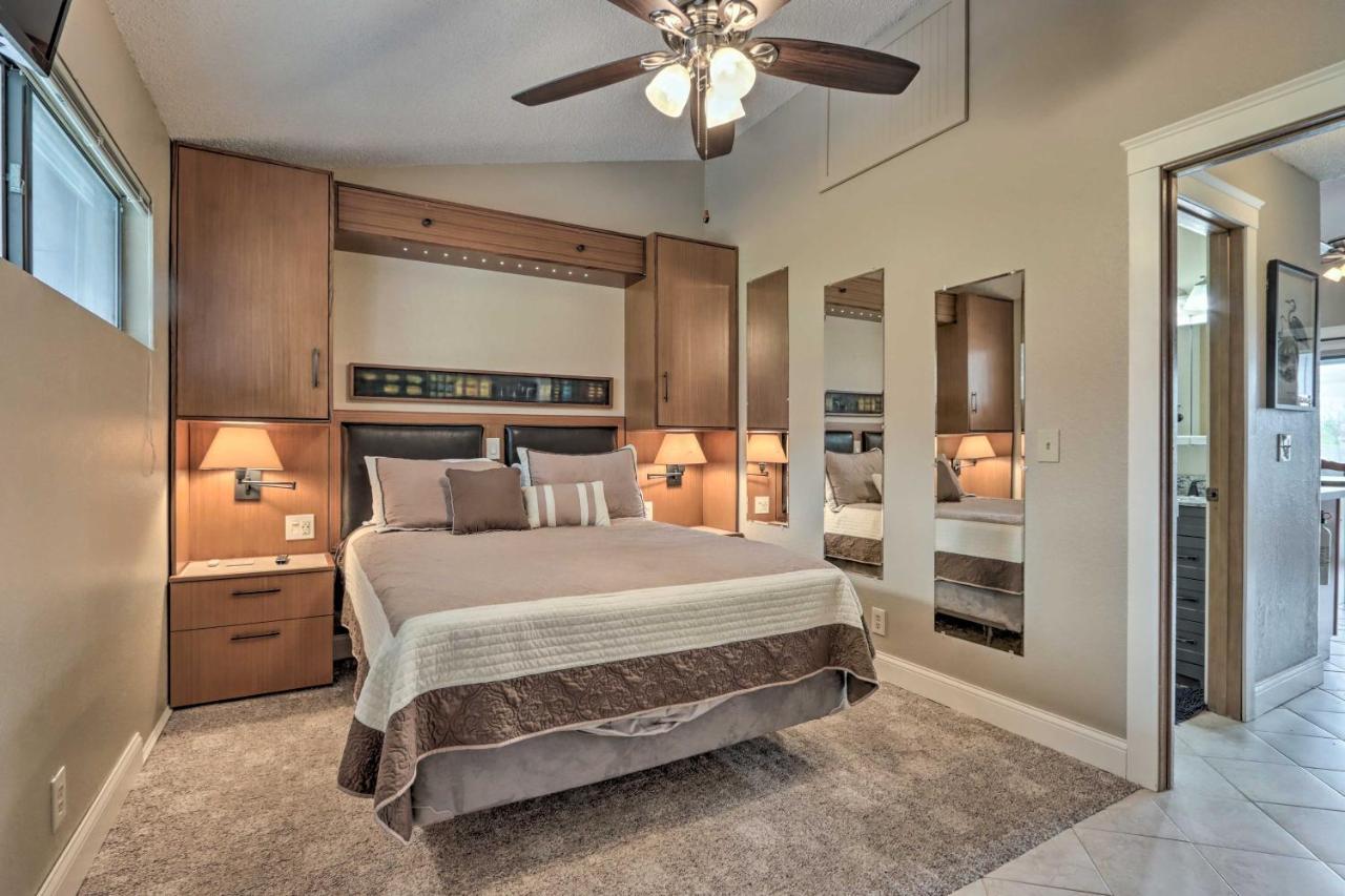 Osage Beach Condo With Lake Of The Ozarks Views エクステリア 写真